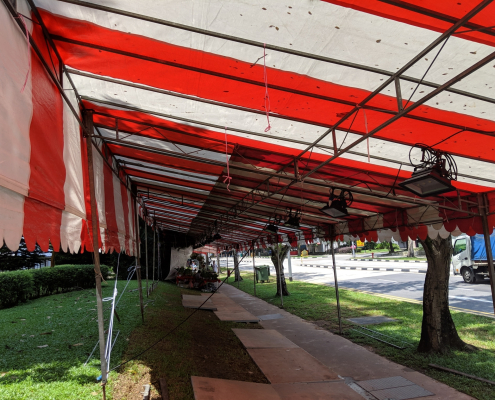 Single Slope Tent with spotlight