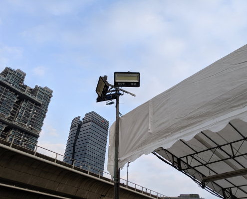 300w spotlight for illuminating a field