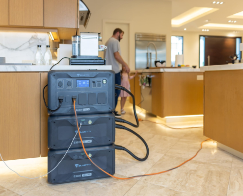 Bluetti AC500 powering house