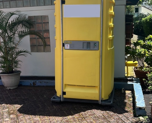 Portable toilet for rent in Singapore photo 7