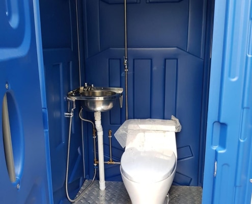 Portable toilet for rent in Singapore photo 13